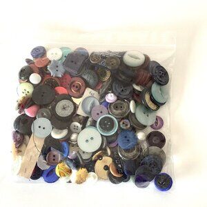 A Bag of Random Buttons Crafts Accessories Jewelry Making Sewing